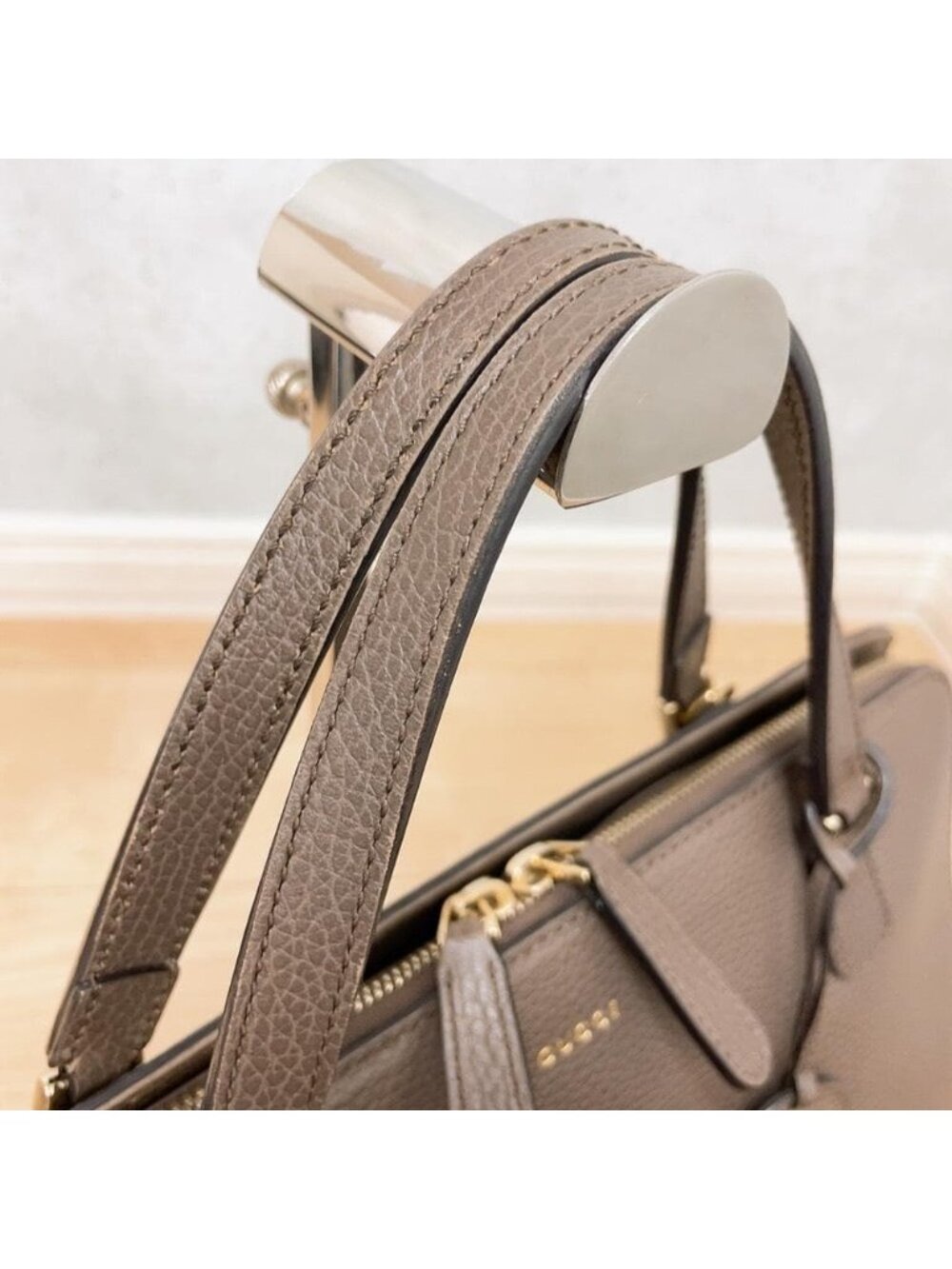 Gucci Shoulder Bag 2-Way Gray - Picture 6 of 12